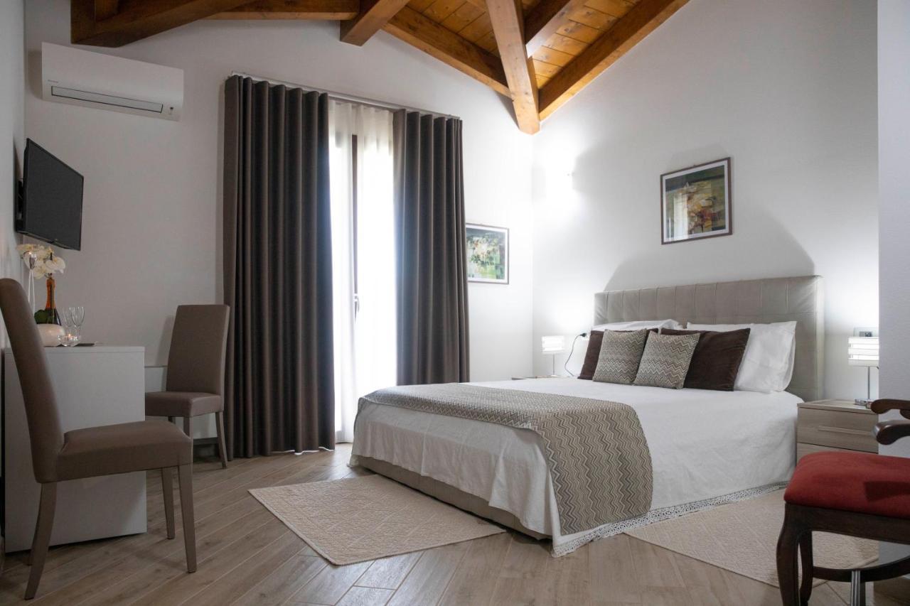 Irilor Luxury B&B Валледорія Екстер'єр фото